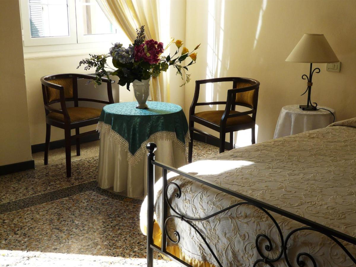 インペリア Ca Del Vescovo Bed & Breakfast エクステリア 写真
